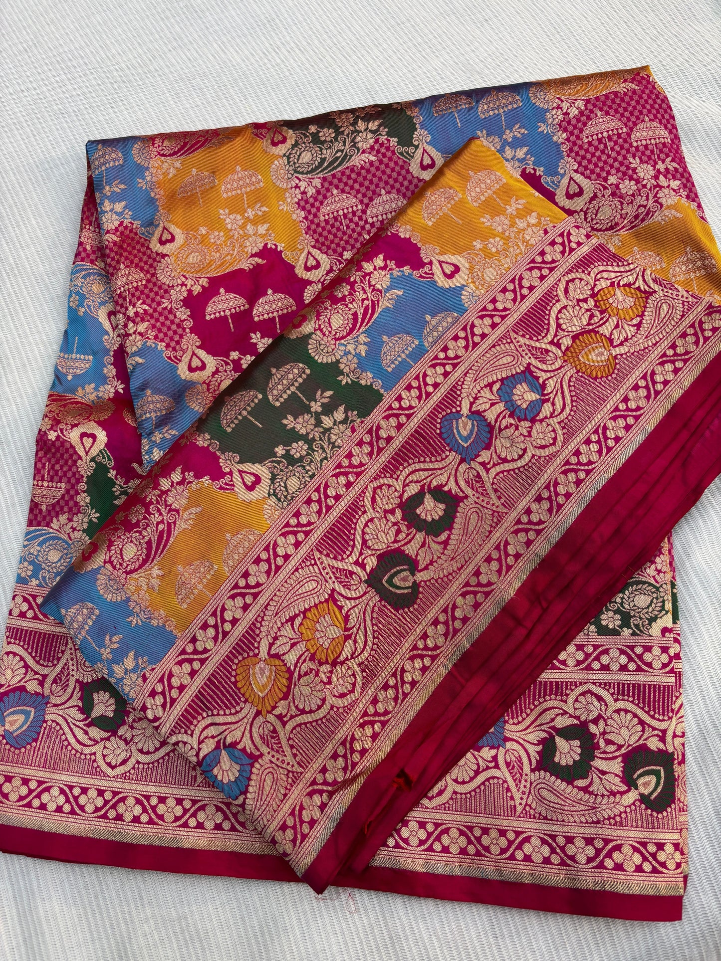 Pure Katan Rungkaat Banarasi Handloom Saree 