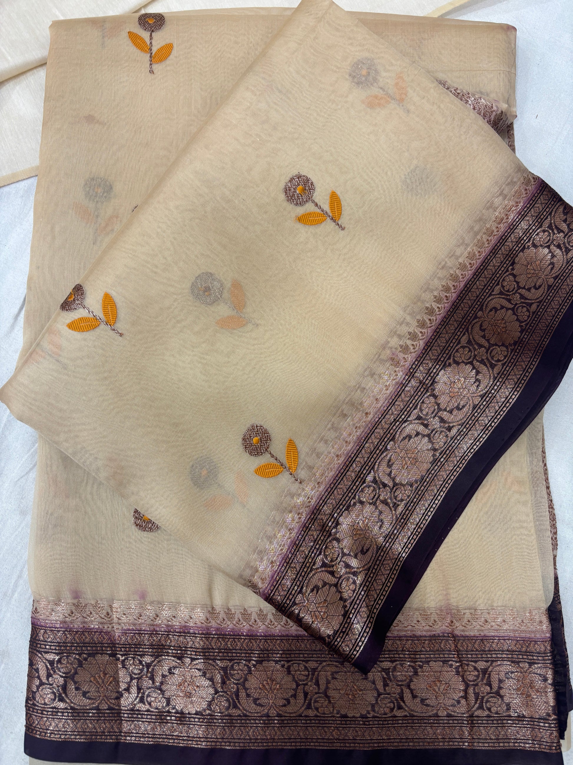 Pure Kora Antique Zari Banarasi Handloom Saree 
