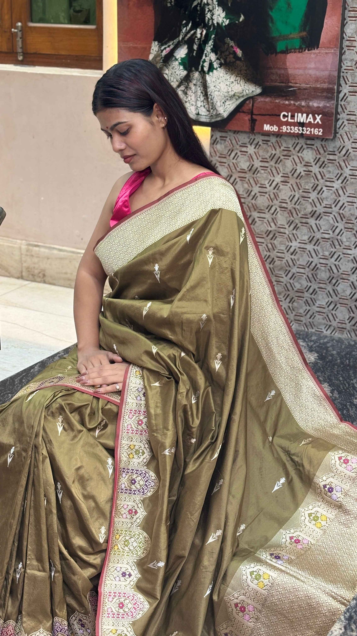 Pure Katan Booti Kadhiyal Meenakari Banarasi Handloom Sare