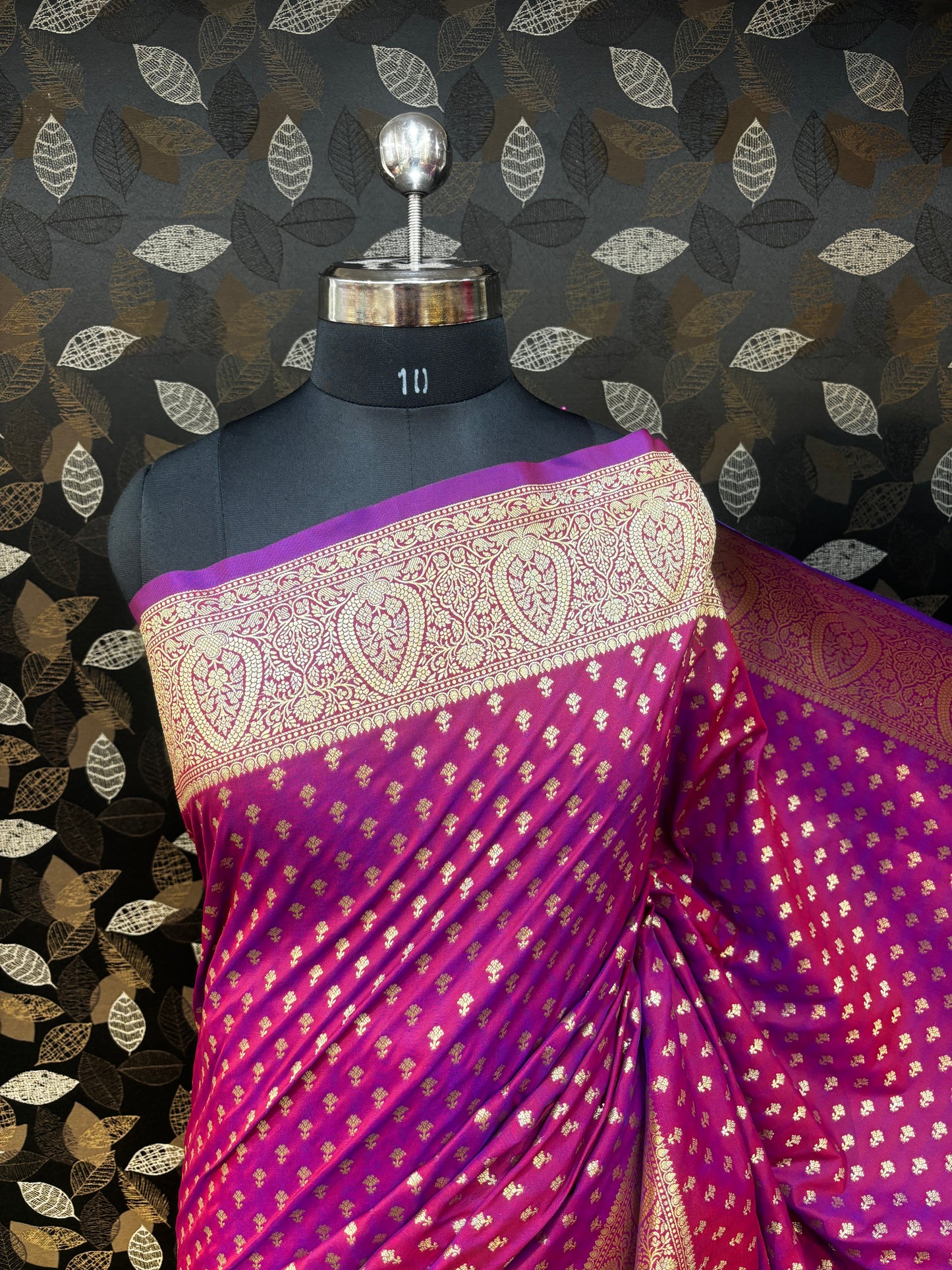 Exclusive Semi Katan small boota Banarasi Handloom saree