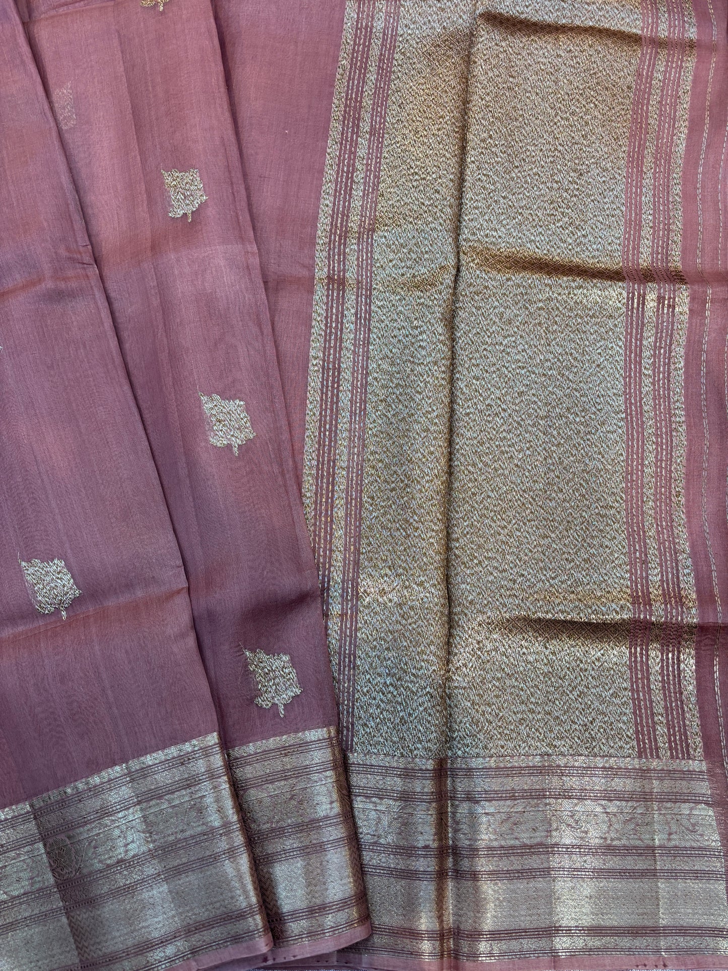 Onion Pink Pure Kora Antique Zari Banarasi Handloom Saree