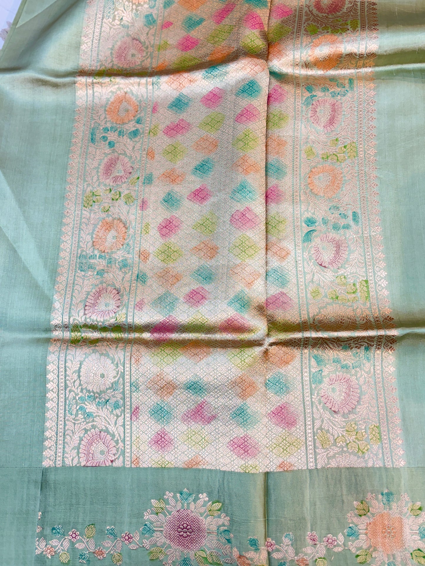 Pure Raw Mango Rungkaat Banarasi Handloom Saree