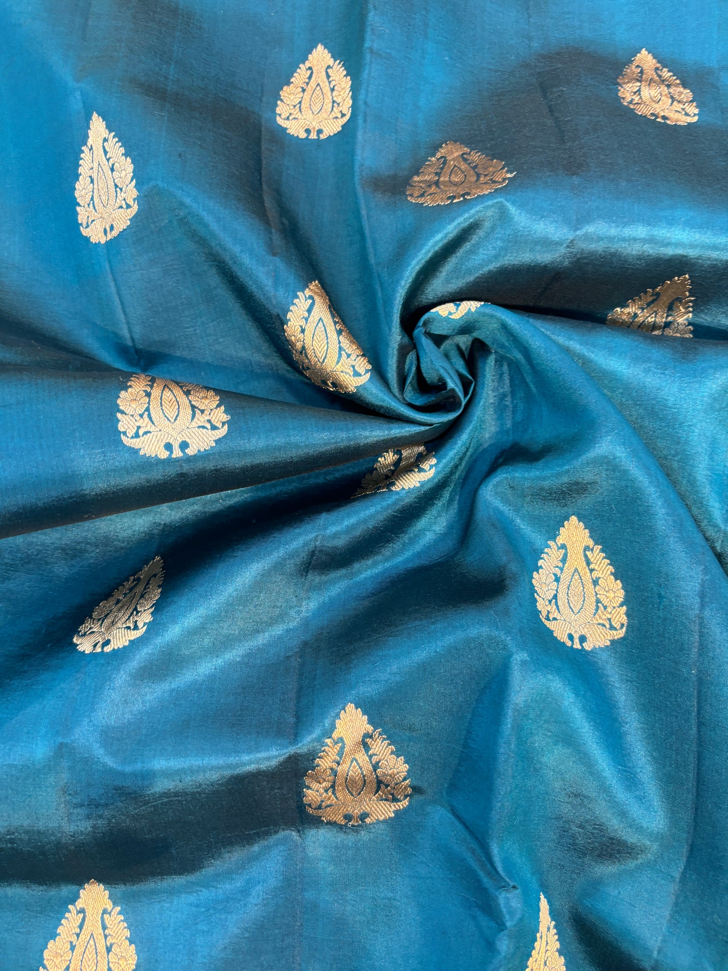 Blue Pure Raw Mango Banarasi Handloom Saree