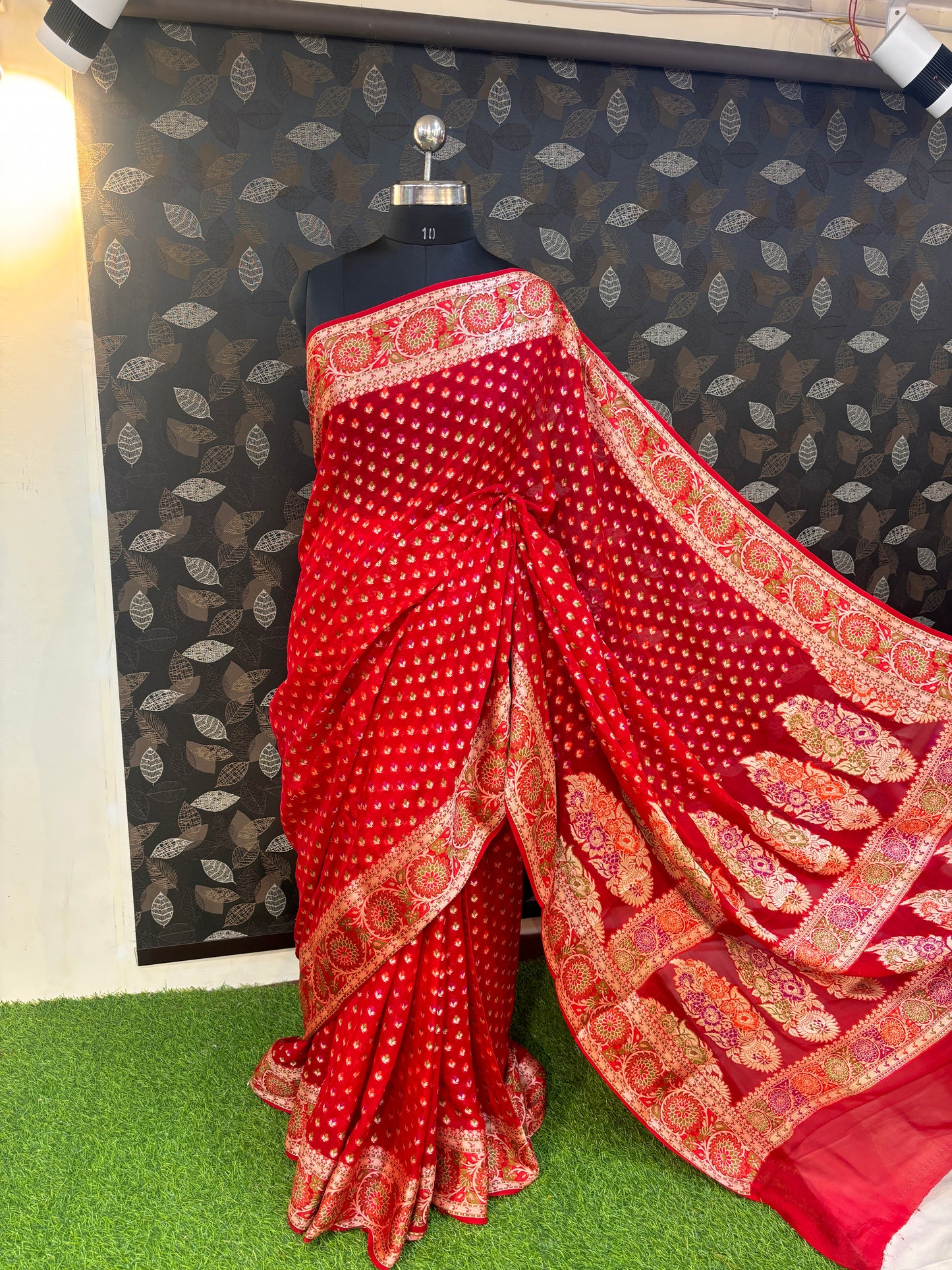 Red Pure Chiffon Banarasi Handloom Saree