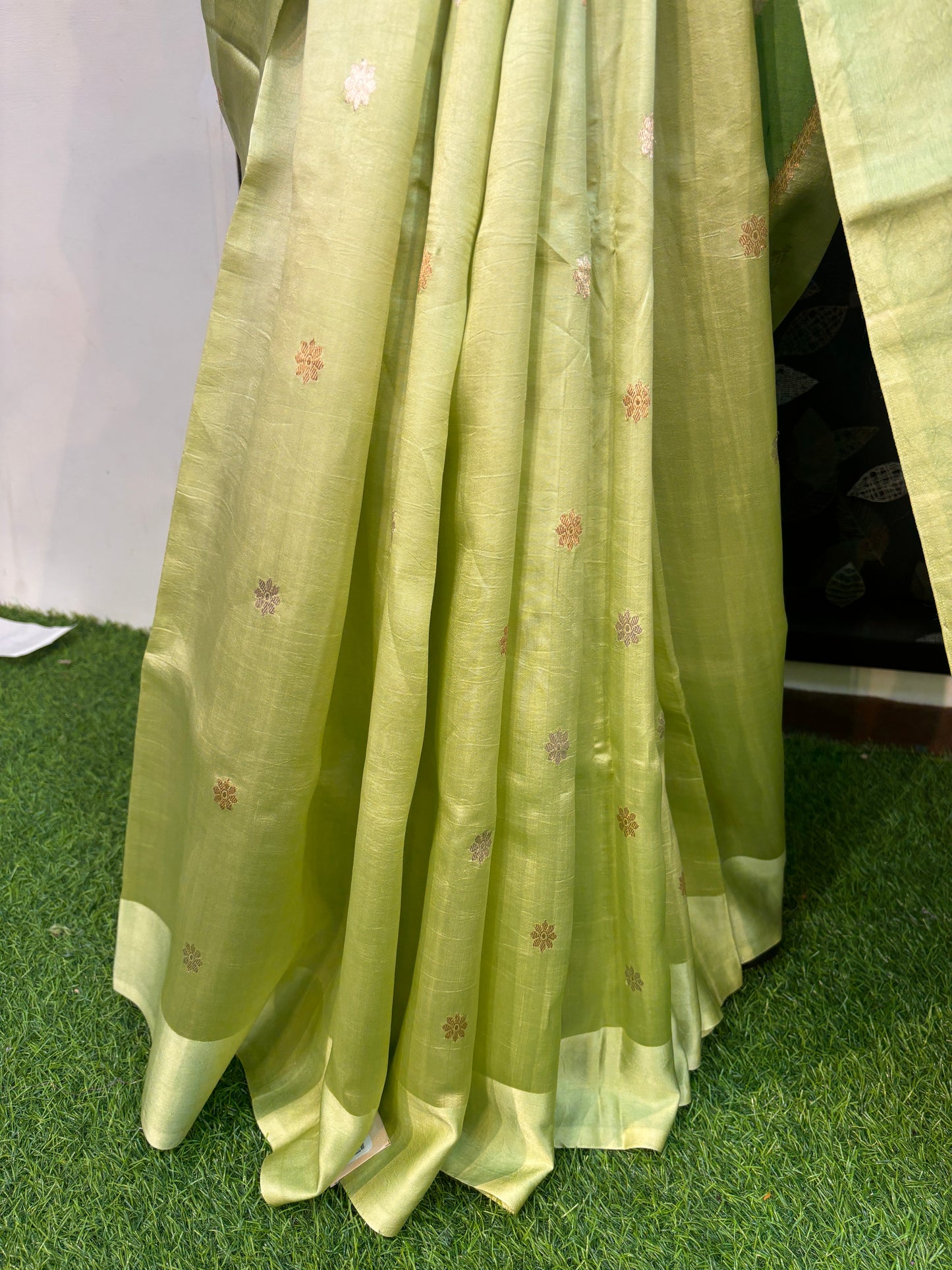 Lemon Pure Raw Mango Rungkaat Banarasi Handloom Saree