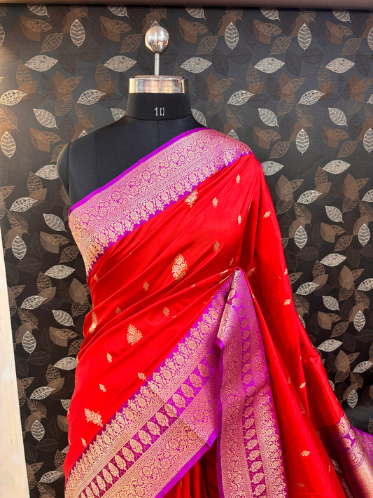 Red Pure Katan Kadhiyal Boota Banarasi Handlooom Saree