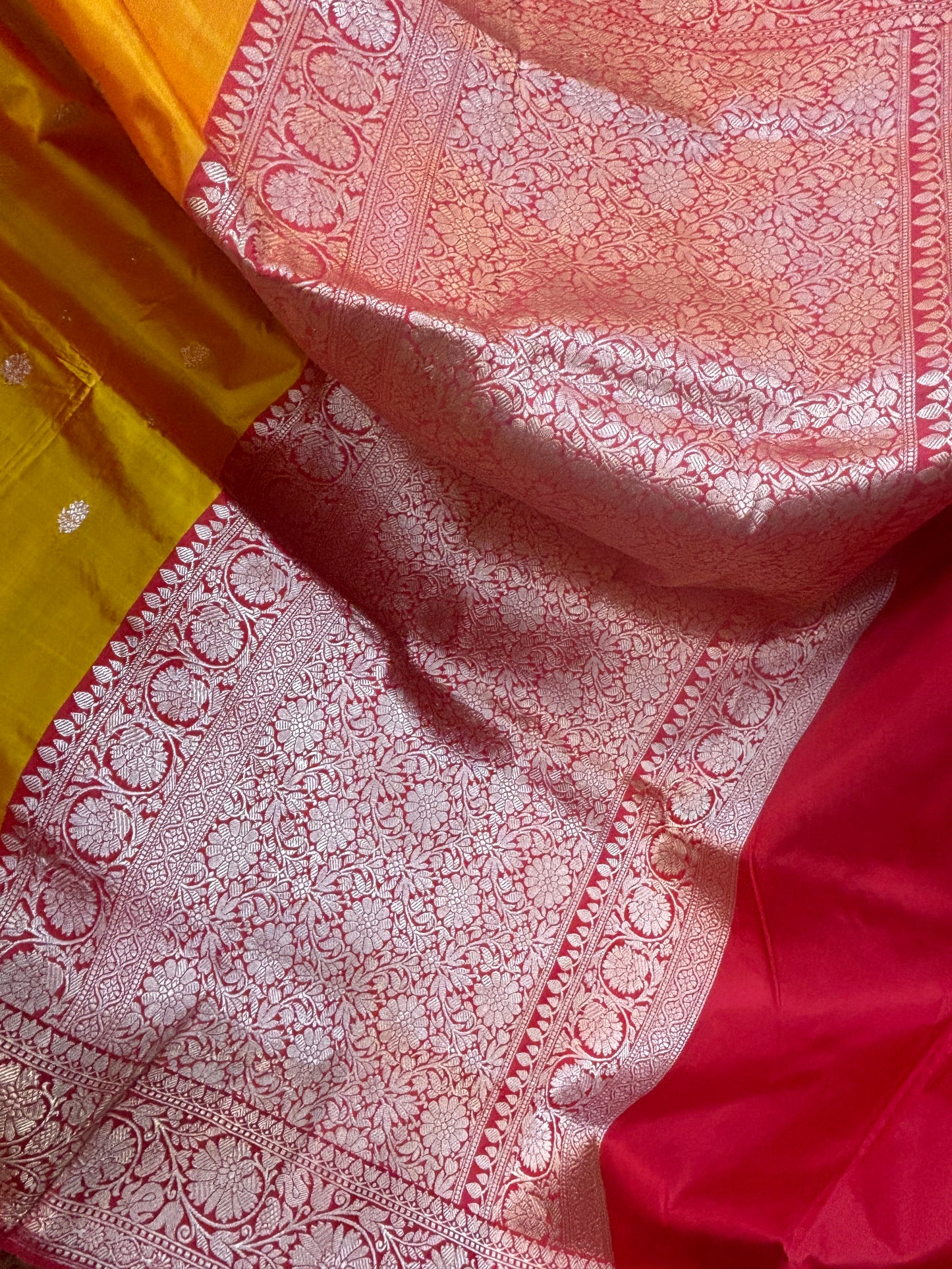 Yellow-Red Pure Katan Kadhiyal Booti Banarasi Handloom Saree