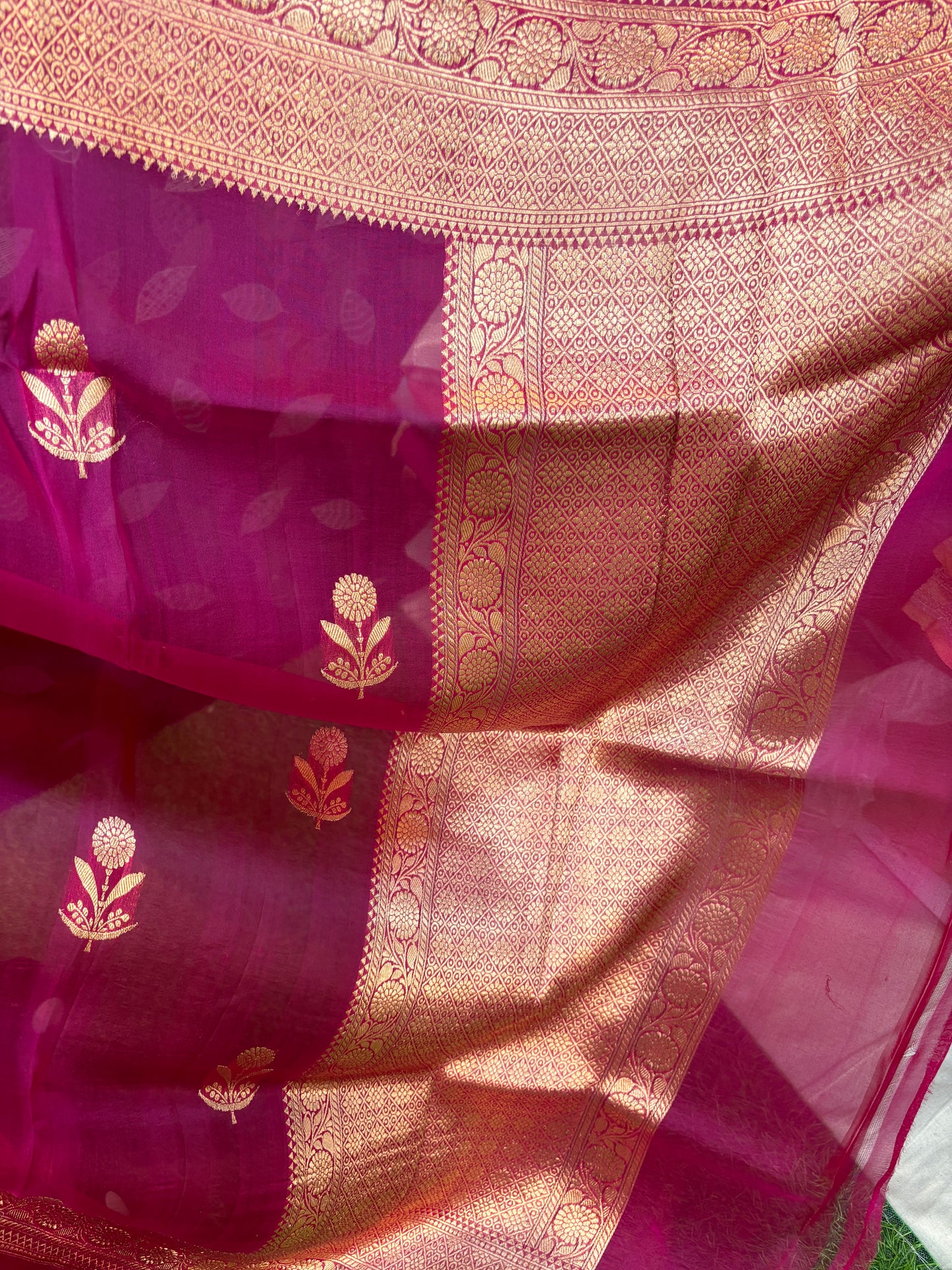 Rani Pink Pure Kora Katan Banarasi Handloom Saree