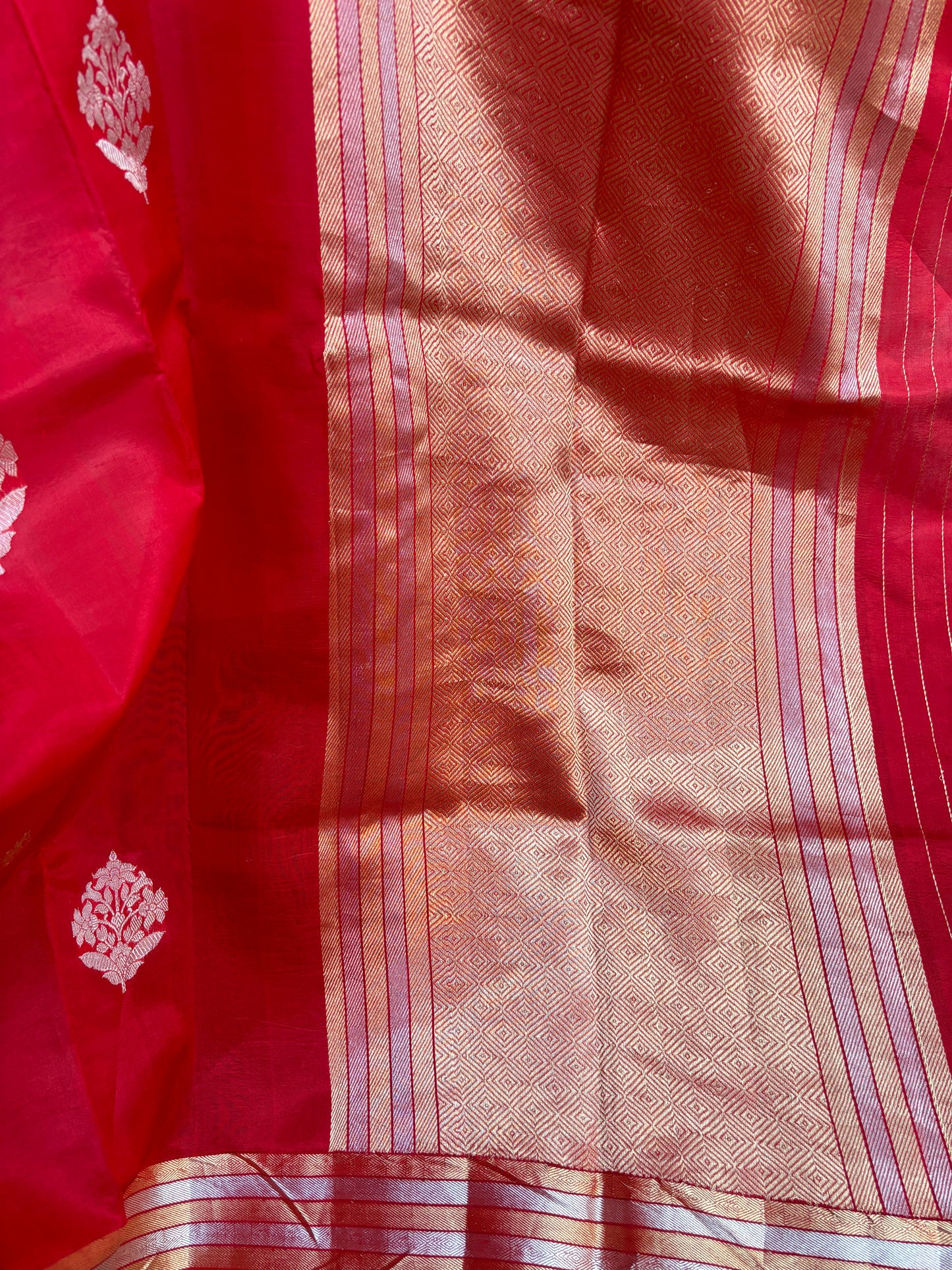 Red Pure raw mango Banarasi Handloom Saree