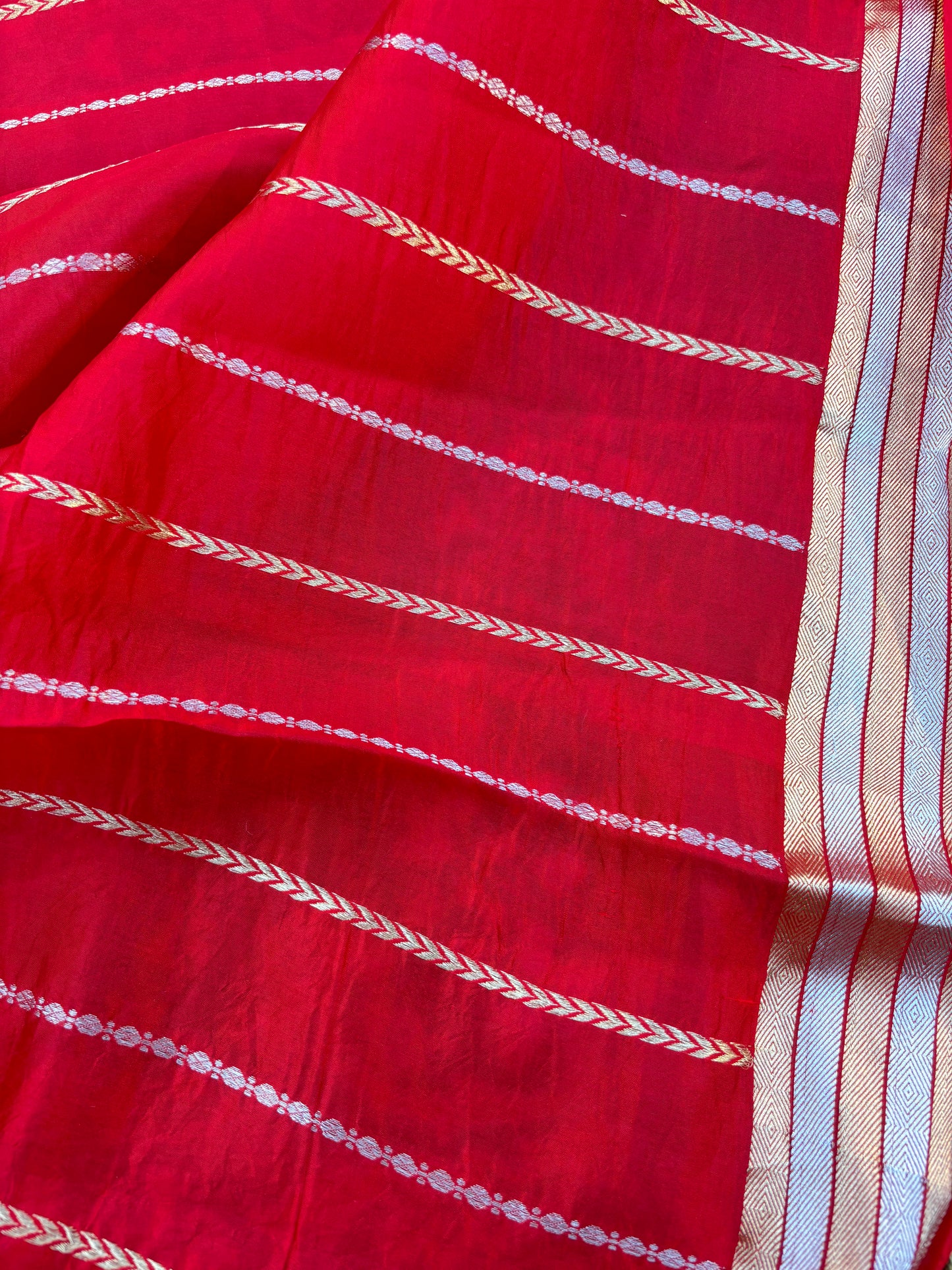 Red Pure raw mango Banarasi Handloom Saree