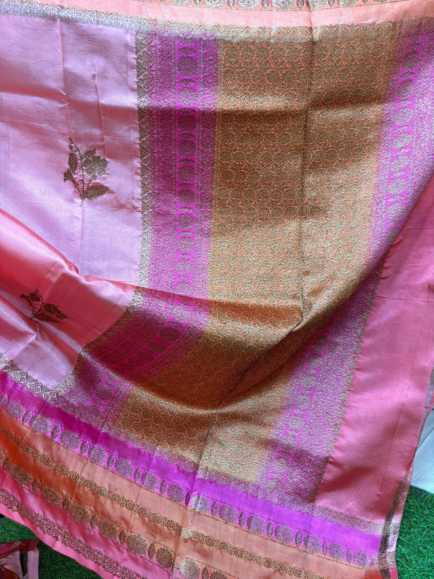 Pink Peach Pure Raw Mango Rungkaat Banarasi Handloom Sareee