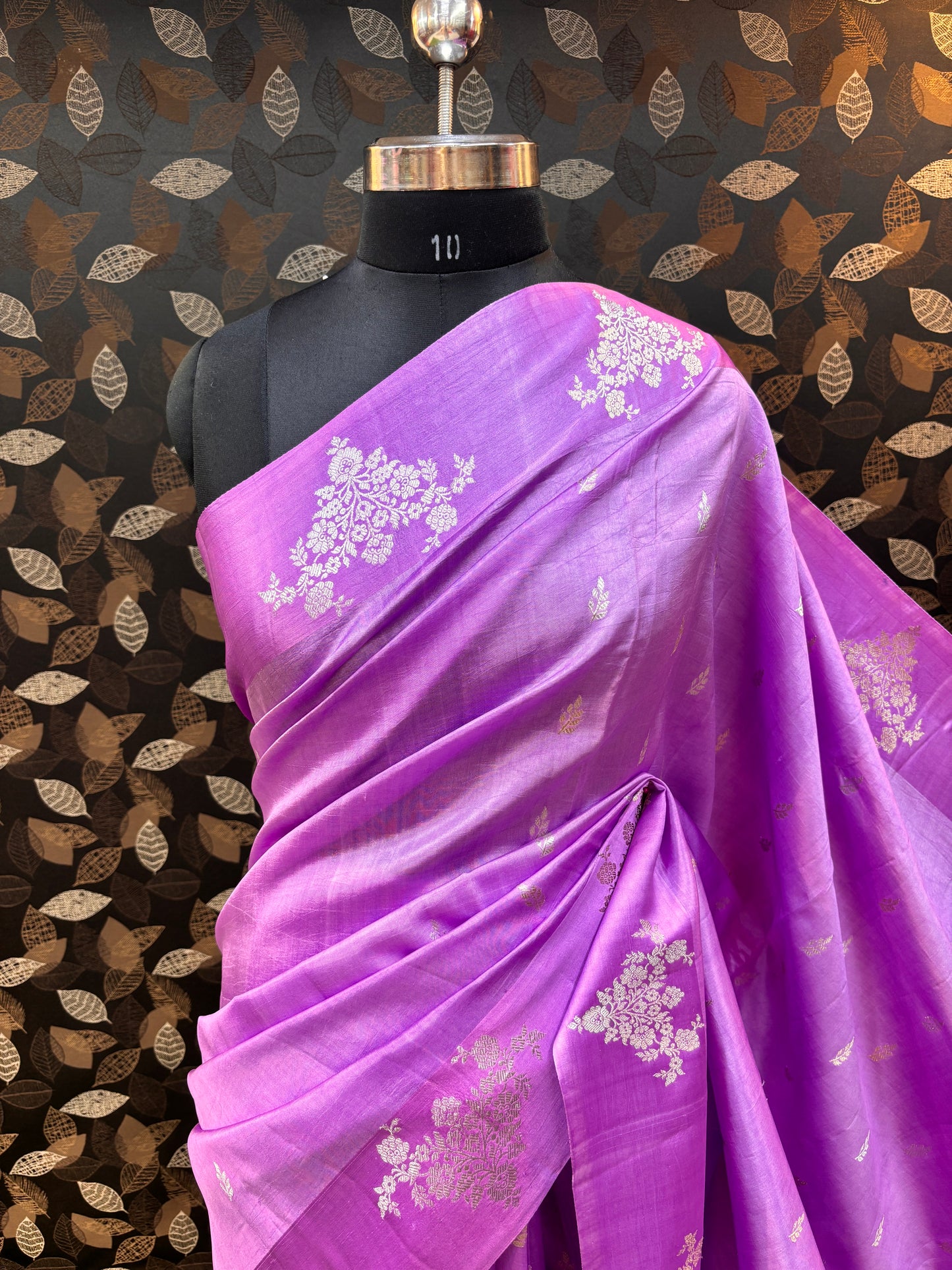 Lavender Pure raw Mango Banarasi Handloom Saree