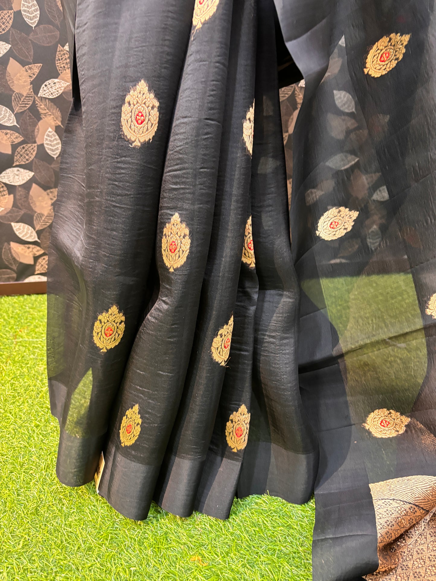 Black Pure Kora Bnarasi Handloom Saree