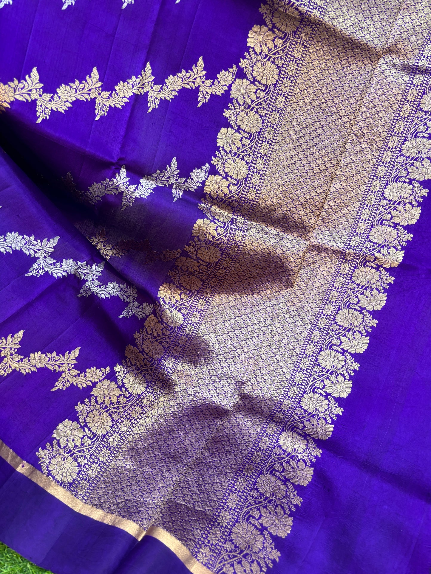 Blue Pure Raw Mango With Ada Kadhiyal Banarasi Handloom Saree