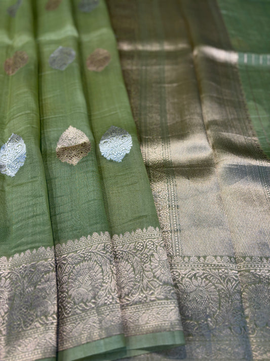 Light Green Pure Kora Katan Kadhiyal Banaras Handloom Saree