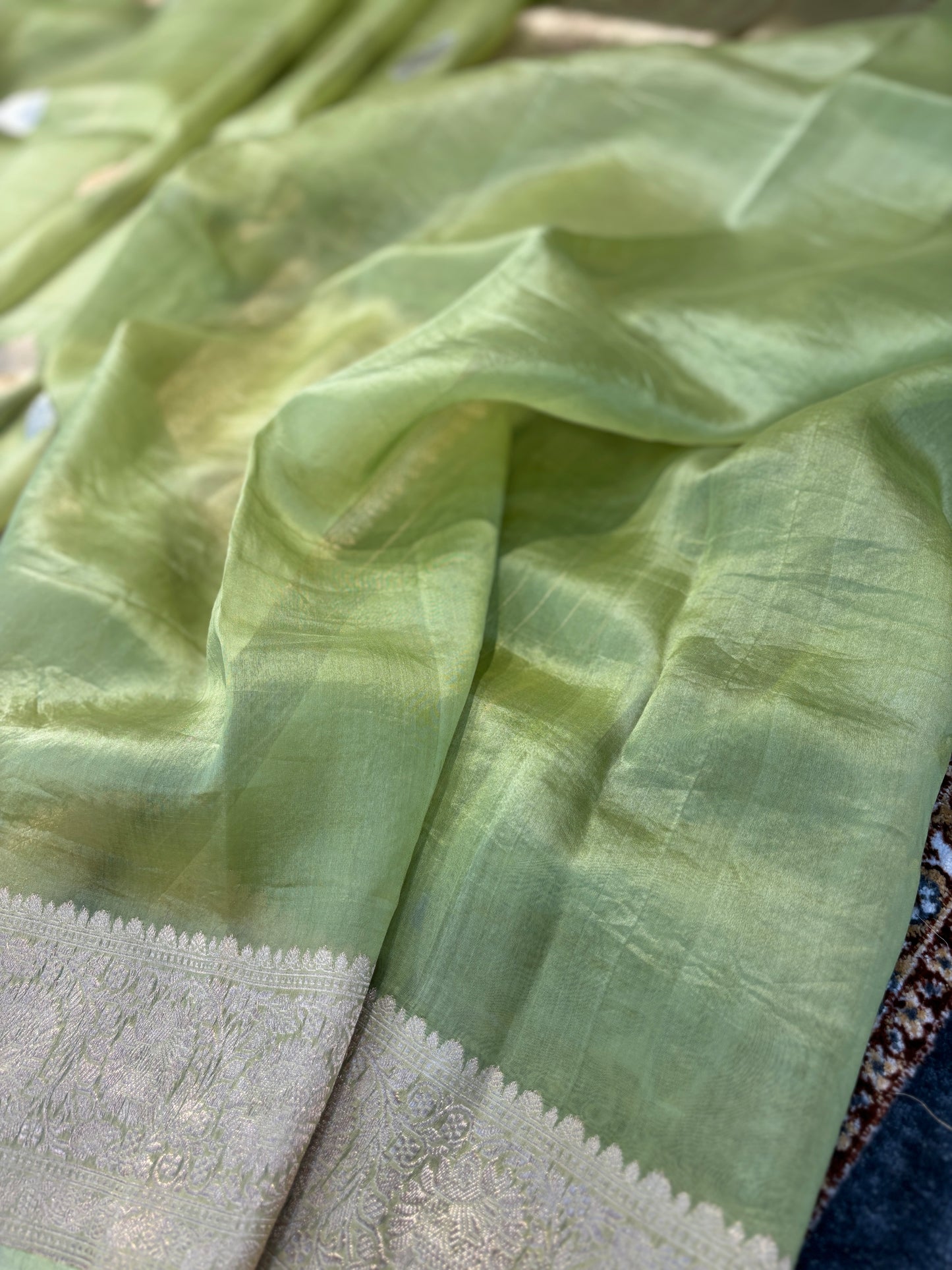 Light Green Pure Kora Katan Kadhiyal Banaras Handloom Saree