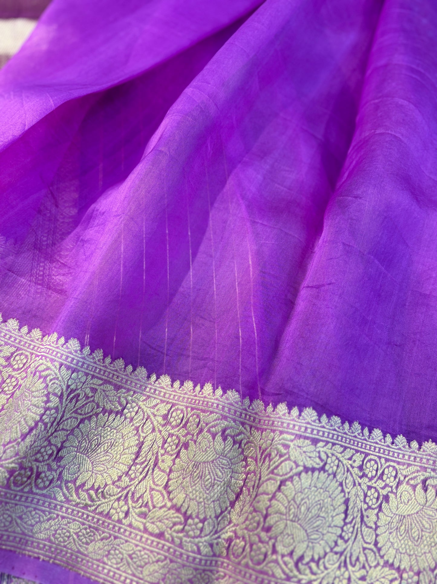 Levender Pure Kora Katan Kadhiyal Banaras Handloom Saree