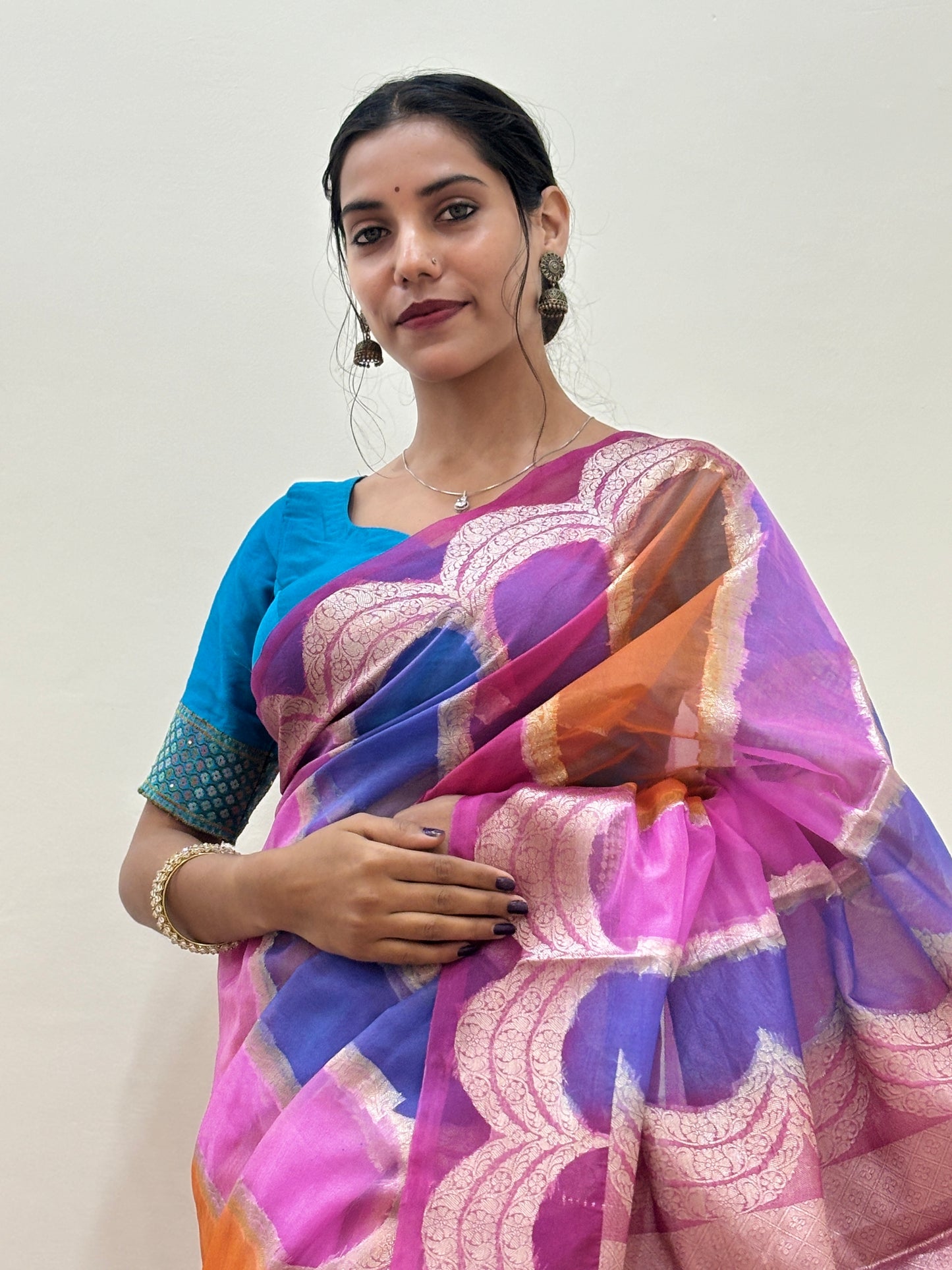 Kora Rungkaat Banarasi Handloom Saree