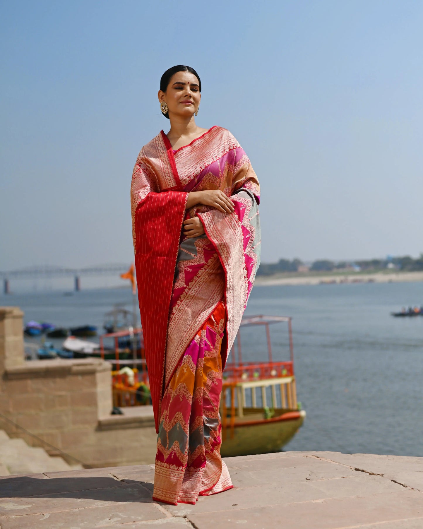 Pink Rungkaat Pure Katan Kadhiyal Banaras Handloom Saree - Rungkaat