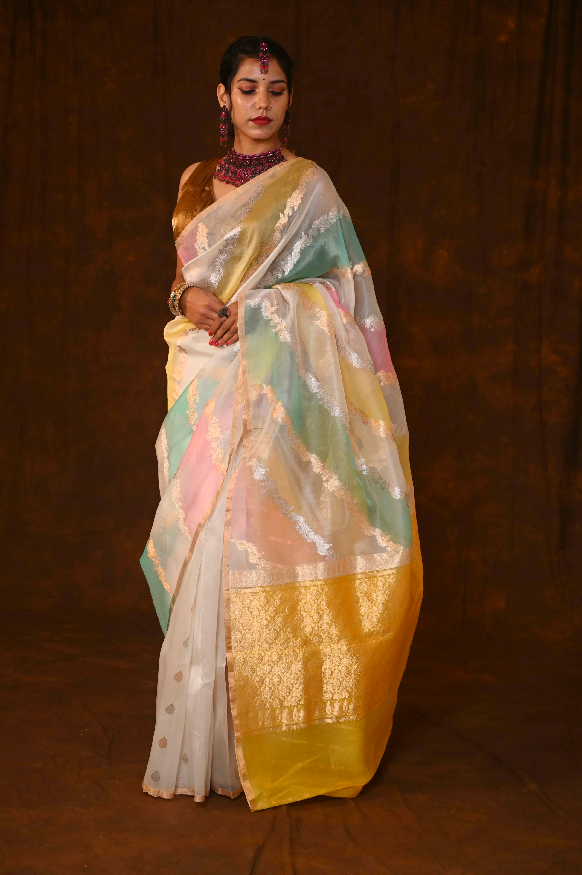Yellow Pure Kora Silk Kadhuwa Rungkaat Handloom Banarasi Saree 
